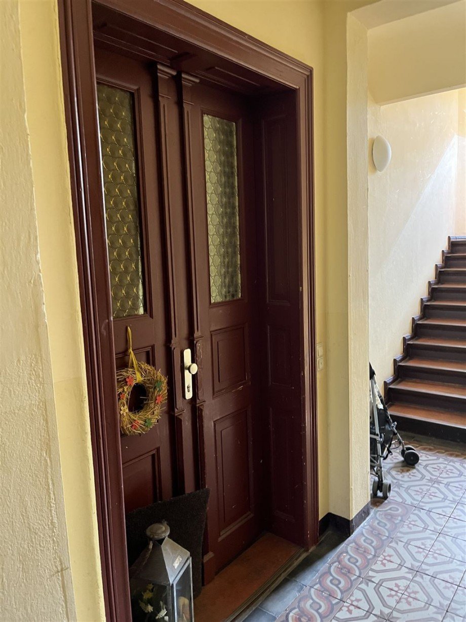 Wohnungstür Mehrfamilienhaus Torgau