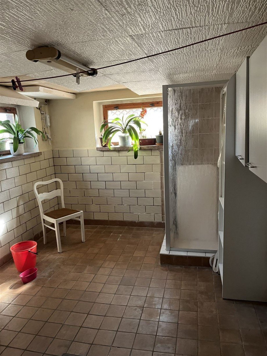 Badezimmer Keller Einfamilienhaus Neiden