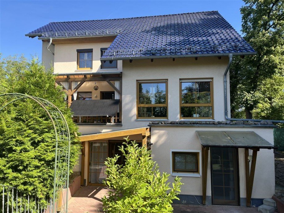 Hausansicht Gartenseite Einfamilienhaus Schweinitz
